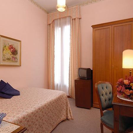 De L'Alboro Hotel Venesia Bagian luar foto