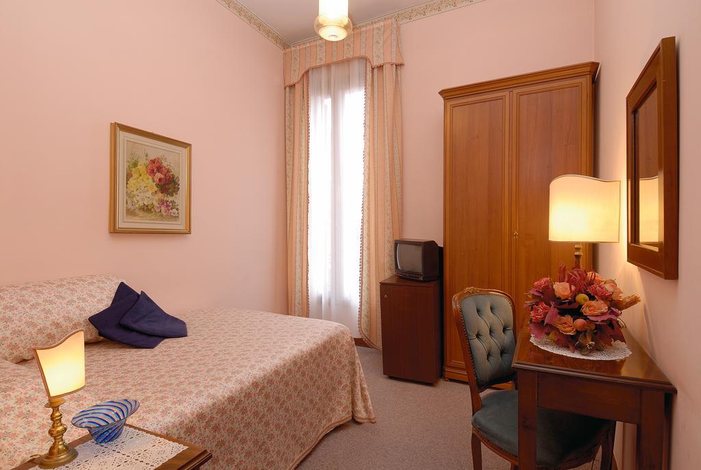 De L'Alboro Hotel Venesia Bagian luar foto
